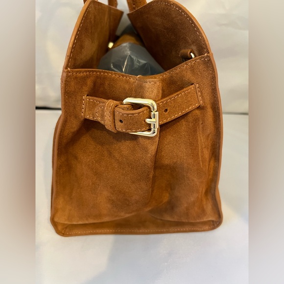 Chic Tan Suede Claudia Firenze Women's Tote Bag - Picture 3 of 16